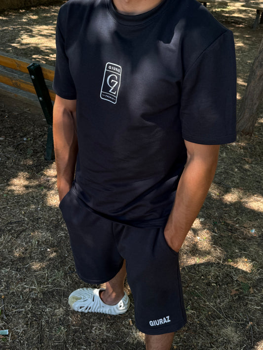 Giuraz Black Shorts